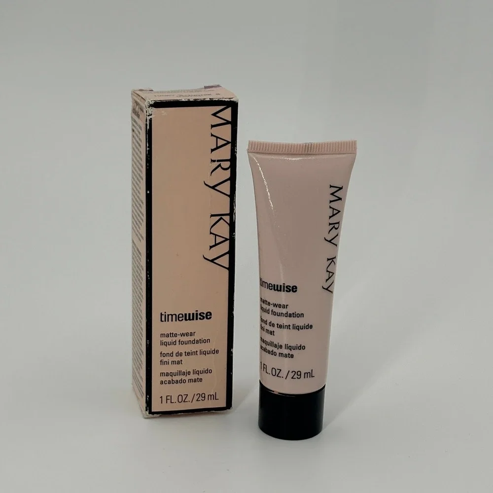 Mary Kay‎ TimeWise Matte-Wear Liquid Foundation Ivory 5 1oz 29ml NOS